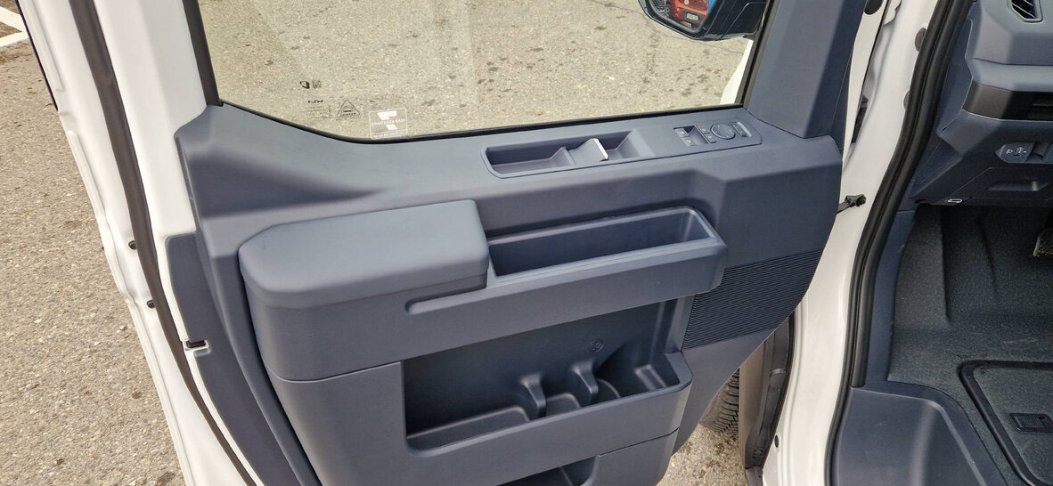 KIA PV5 Cargo 71.2 kWh Plus L2H1 3Door, Elettrica, Auto dimostrativa, Automatico - 3