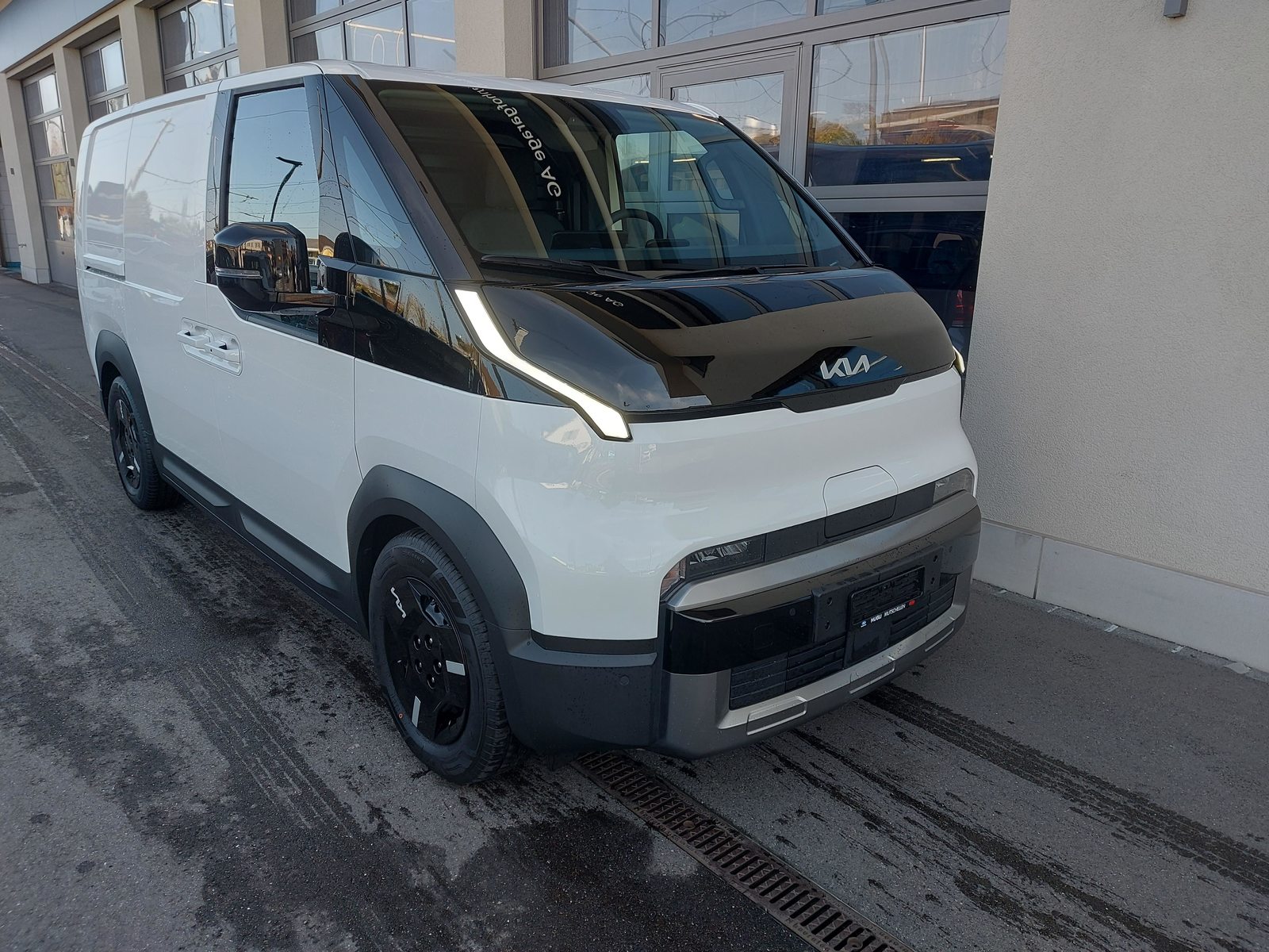 KIA PV5 Cargo 51.5 kWh Essential, Électrique, Voiture nouvelle, Automatique - 4