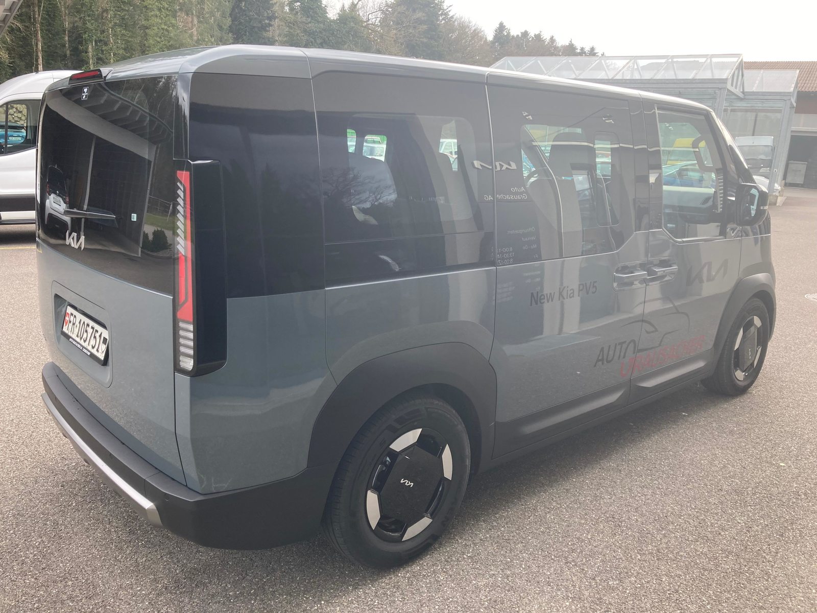 KIA PV5 Passenger 71.2 kWh Plus, Elektro, Neuwagen, Automatik - 3