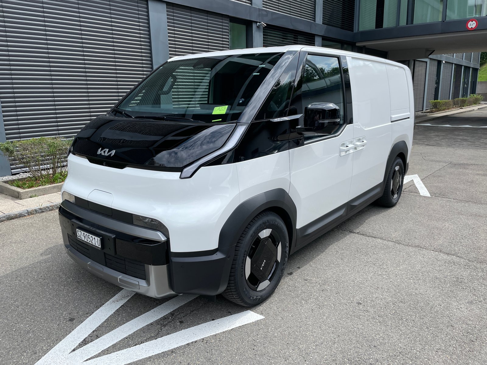 KIA PV5 Cargo 71.2 kWh Elite, Wärmepumpe und 2-Schiebetüre