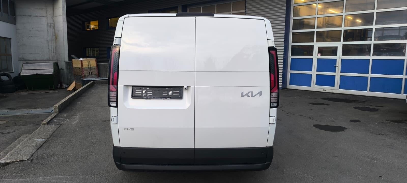 KIA PV5 Cargo 51.5 kWh Plus, Electric, New car, Automatic - 5