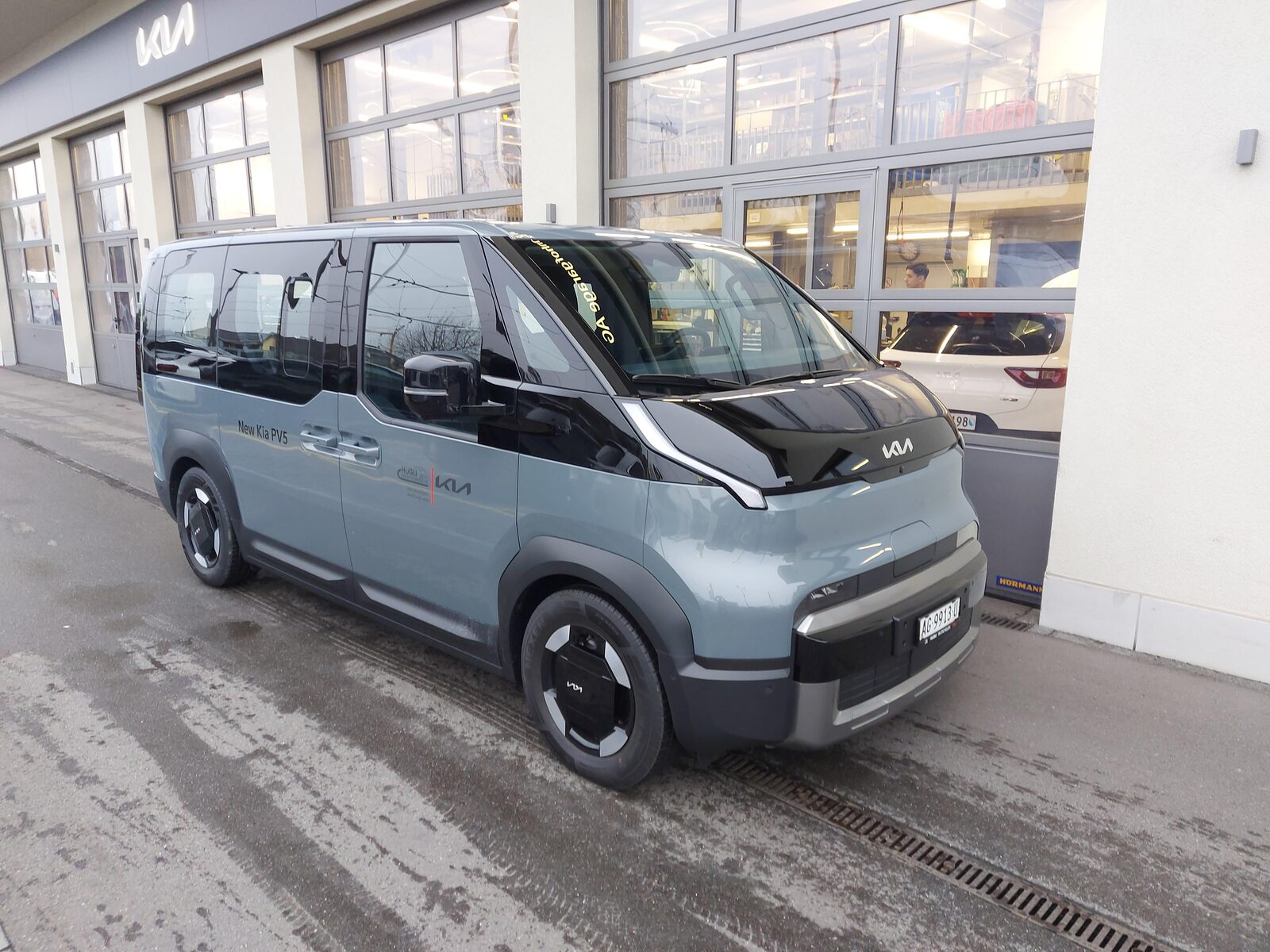 KIA PV5 Passenger 71.2 kWh Elite, Elektro, Occasion / Gebraucht, Automatik - 7