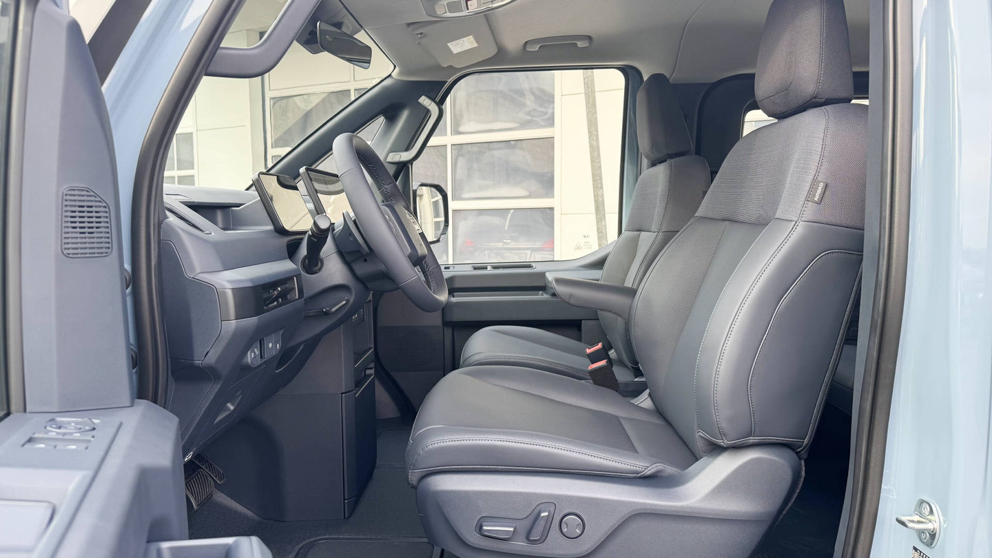 KIA PV5 Passenger 71.2 kWh Elite 5P, Electric, Ex-demonstrator, Automatic - 4