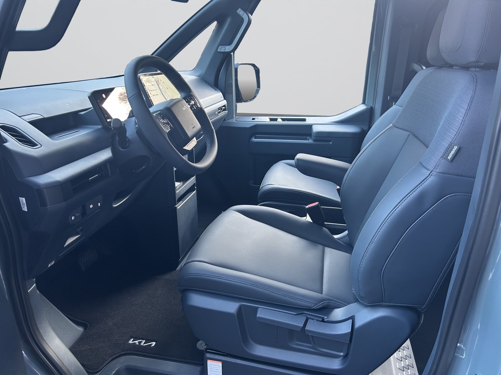 KIA PV5 71.2 kWh Plus Passanger, Elettrica, Auto dimostrativa, Automatico - 4