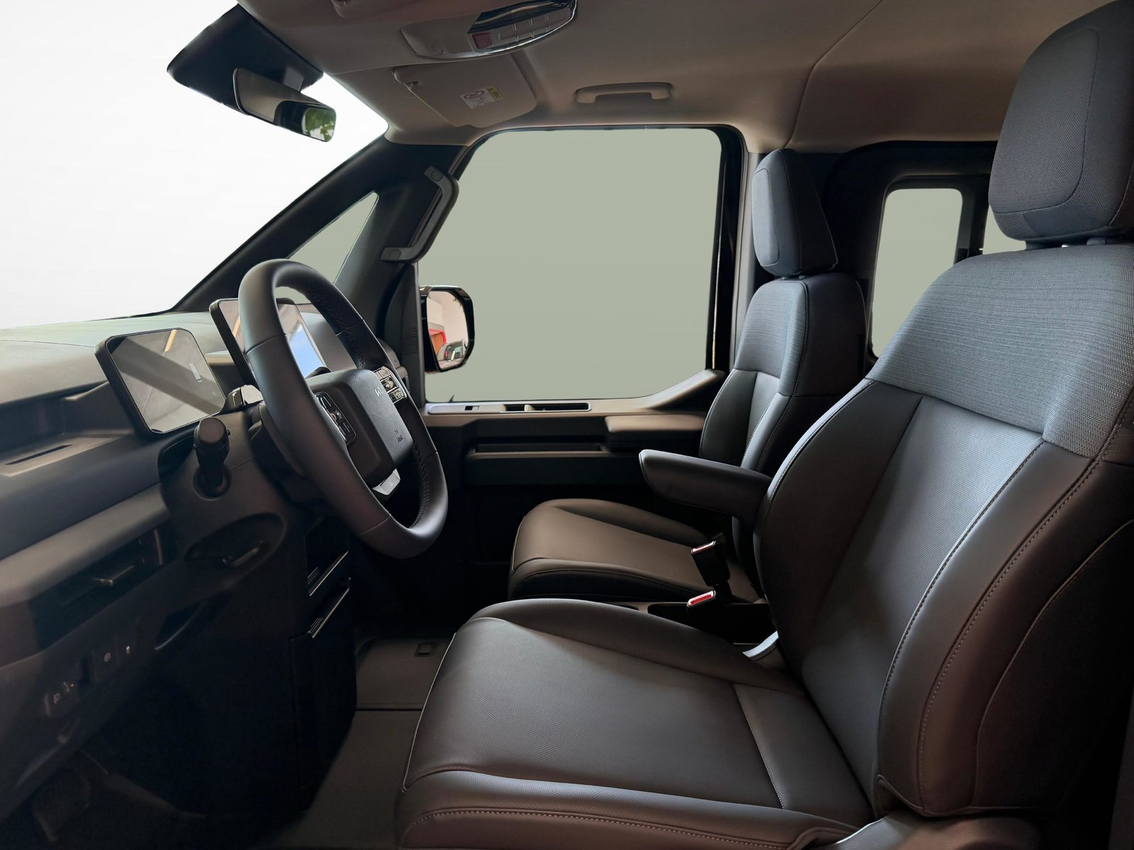 KIA PV5 Passenger 71.2 kWh Plus, Elettrica, Auto dimostrativa, Automatico - 2