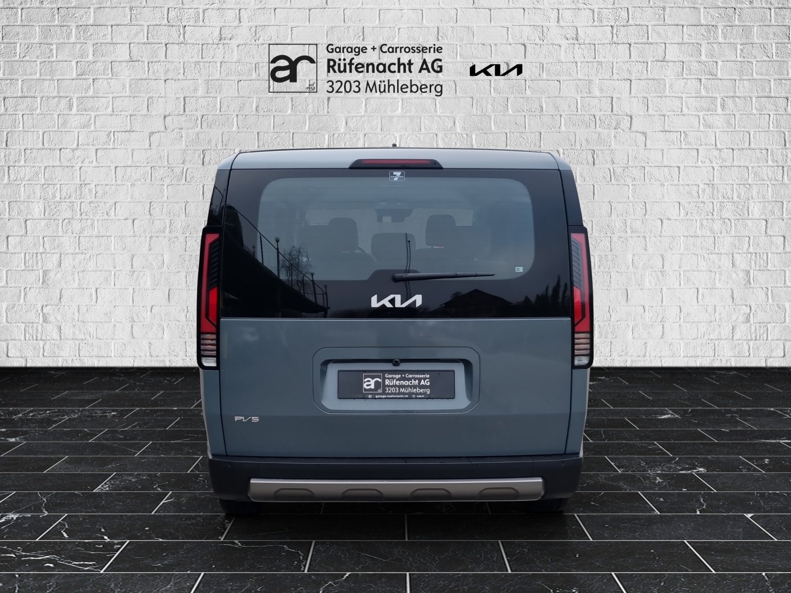 KIA PV5 Passenger 71.2 kWh Plus, Electric, Ex-demonstrator, Automatic - 4
