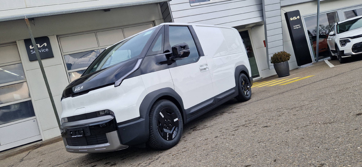 KIA PV5 