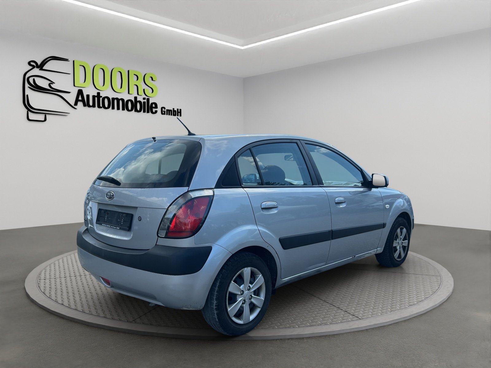 KIA Rio 1.4 16V Style, Petrol, Second hand / Used, Manual - 5