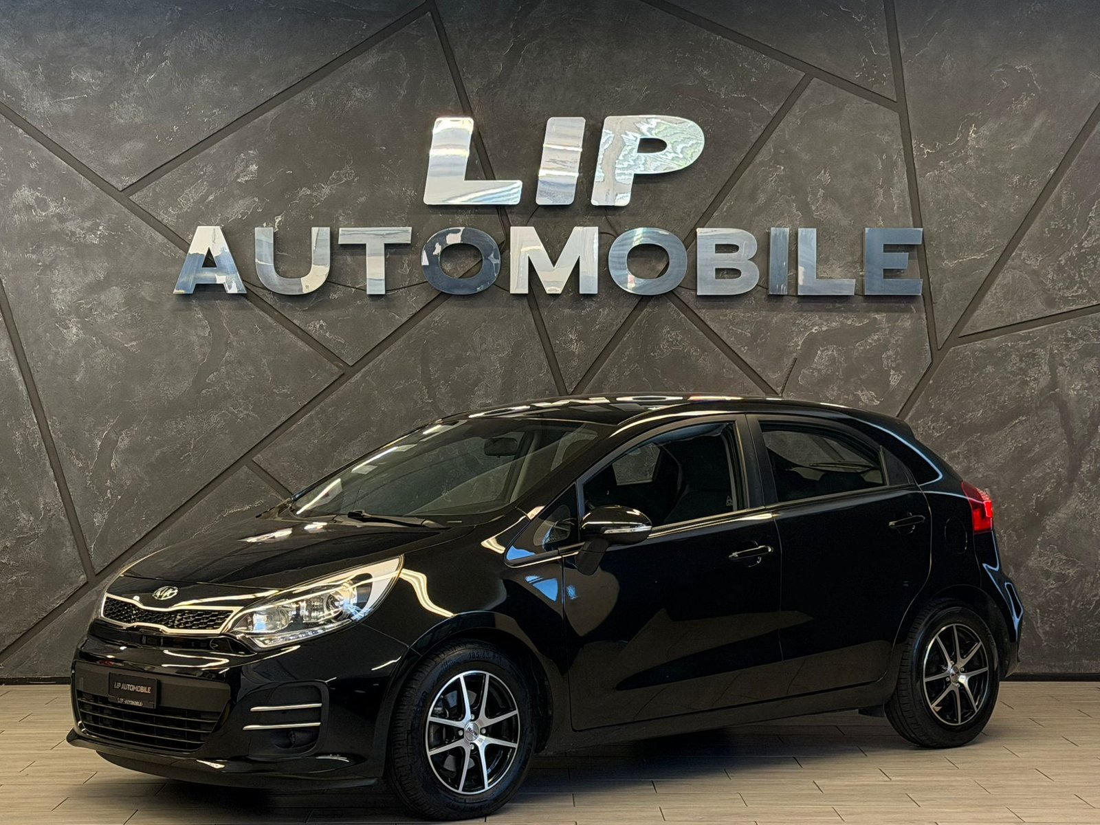 KIA Rio 1.4 CVVT Trend