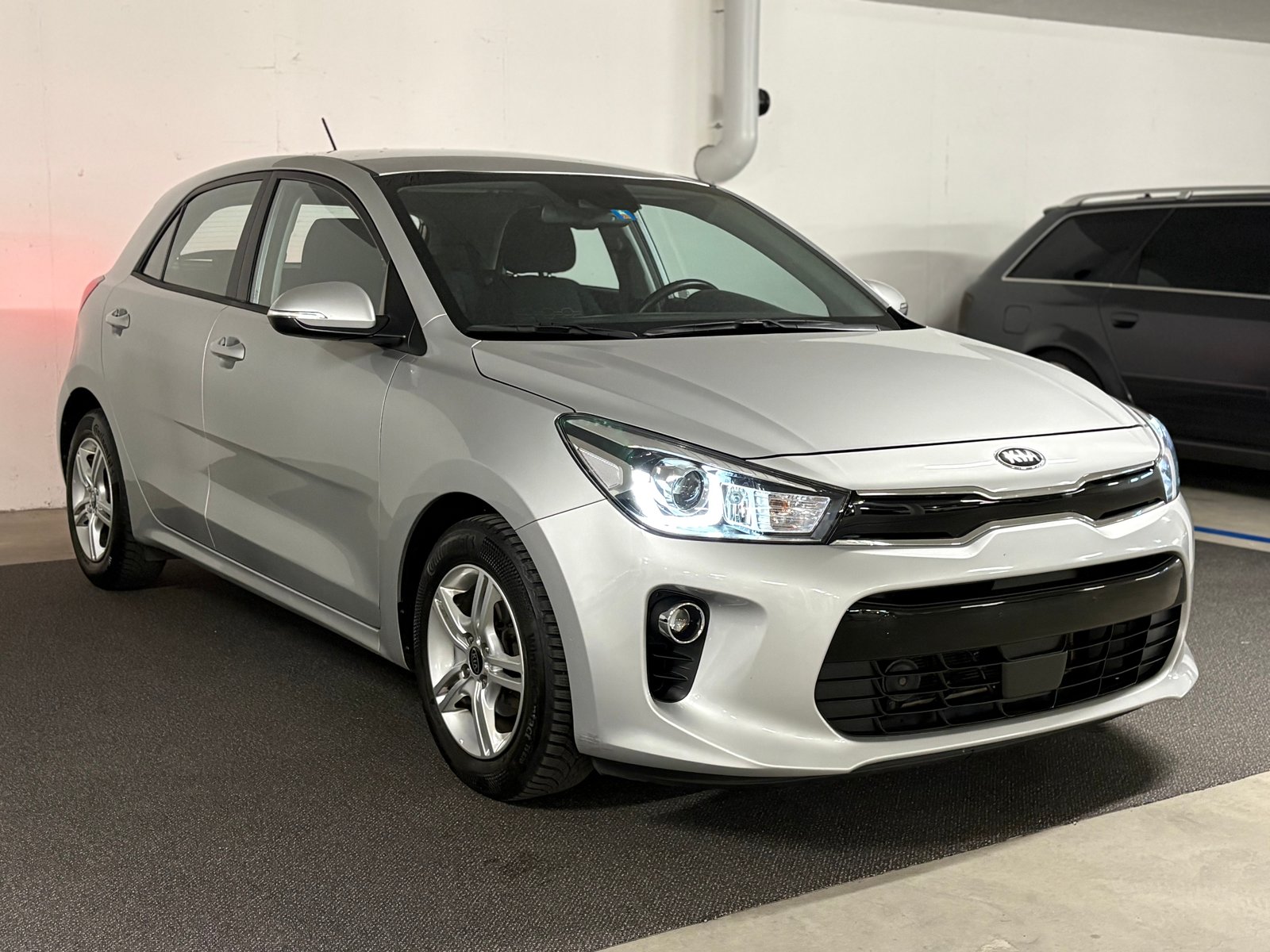 KIA Rio 1.4 CVVT Swiss City Line Automat Frisch ab MFK und S, Essence, Occasion / Utilisé, Automatique - 3