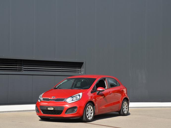 KIA Rio 1.4 CVVT Trend, Benzin, Occasion / Gebraucht, Handschaltung