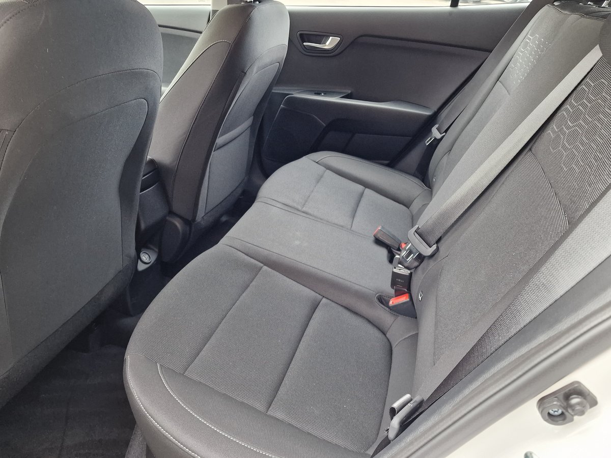 KIA Rio 1.0 T-GDi Power DCT, Benzin, Vorführwagen, Automatik - 6