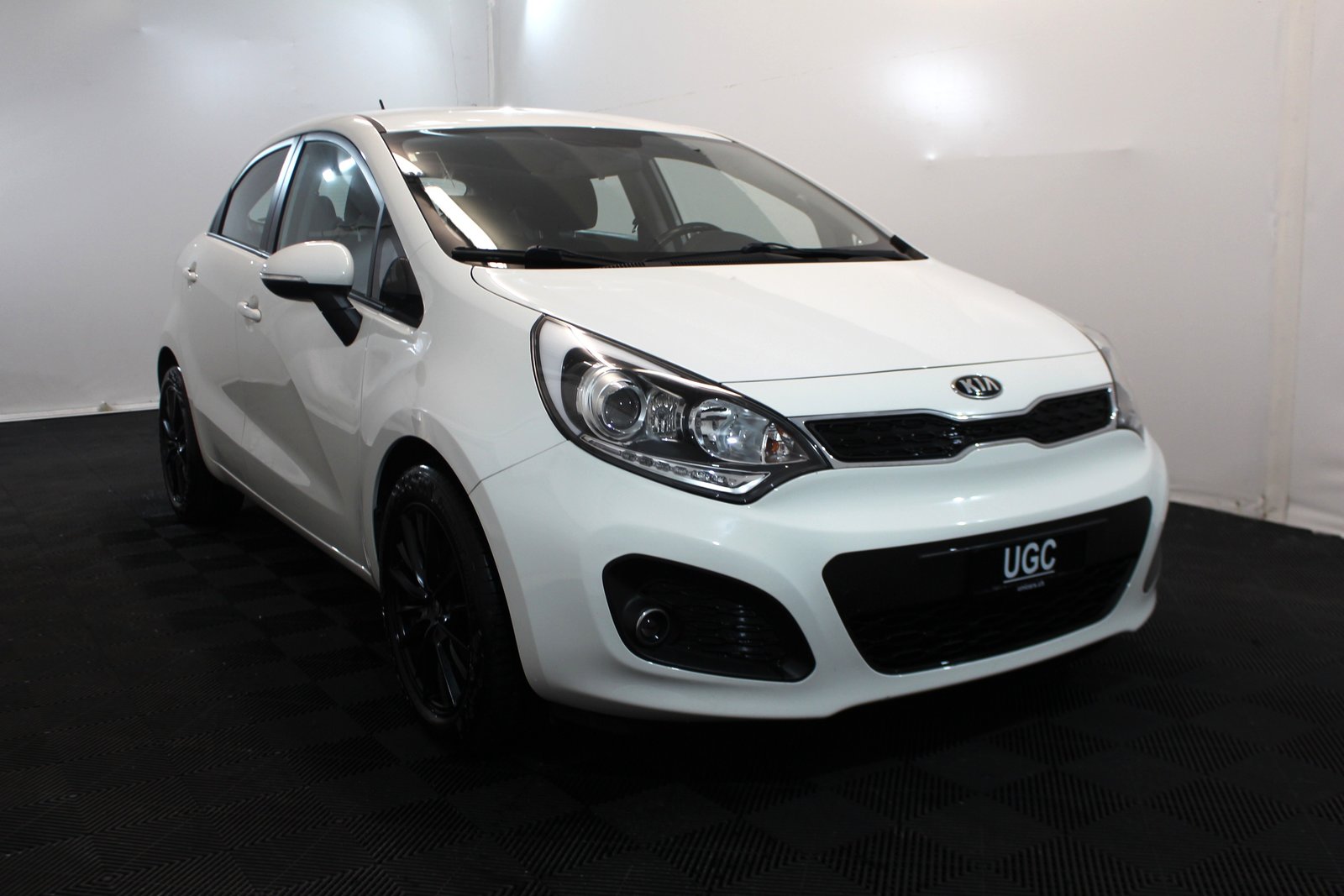 KIA Rio 1.4 CVVT Trend
