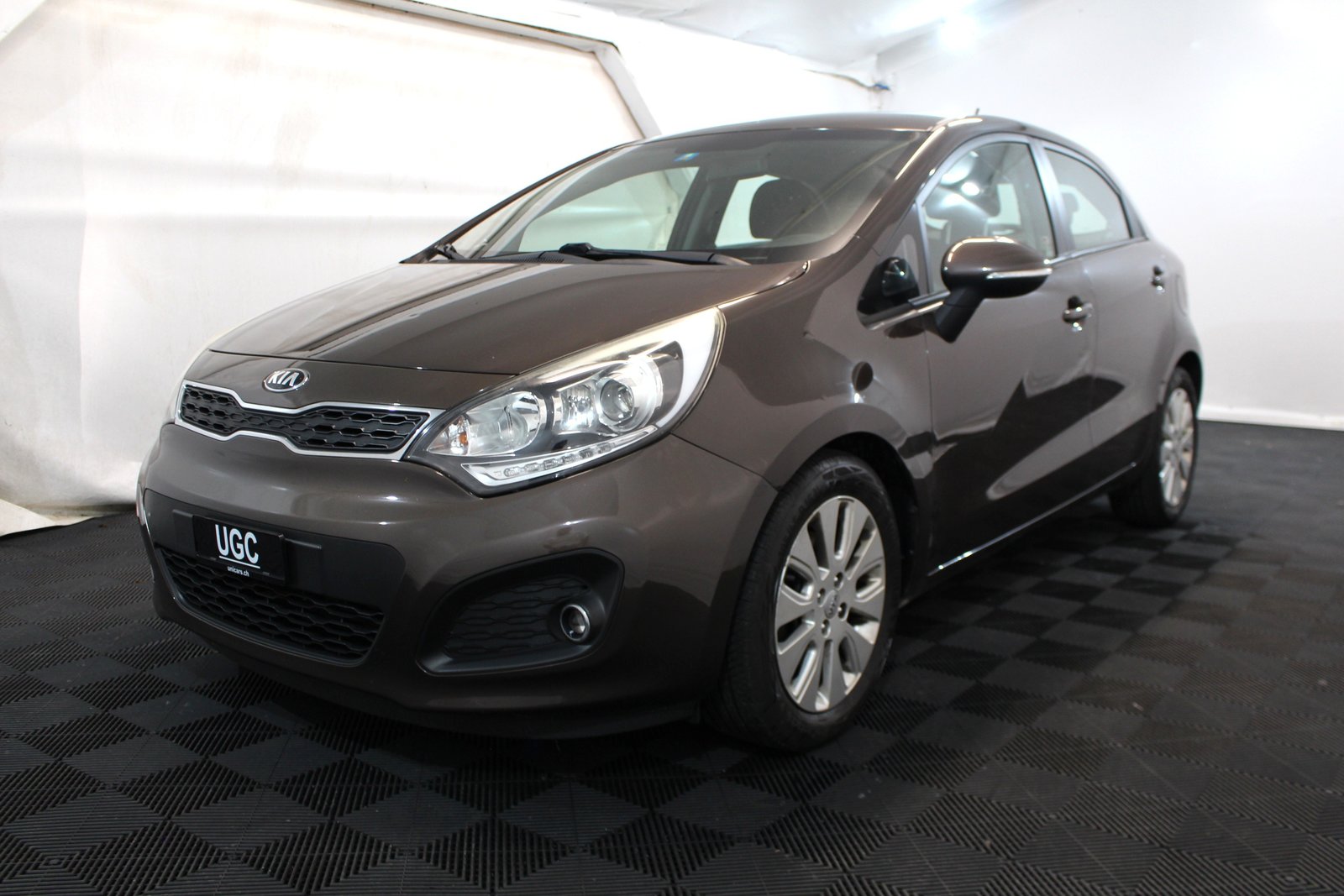 KIA Rio 1.4 CVVT Style, Petrol, Second hand / Used, Automatic - 3