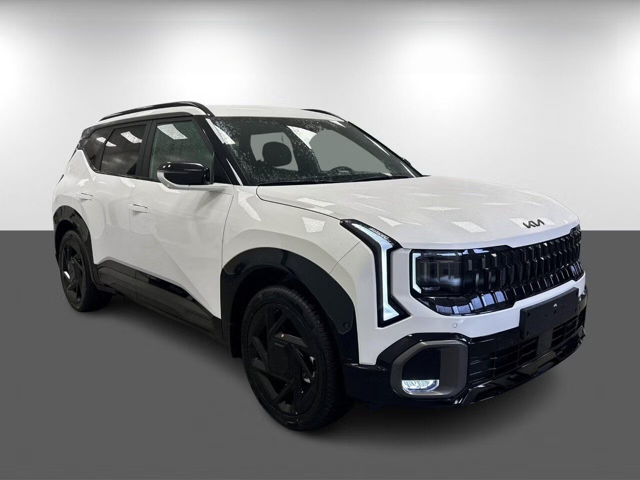 KIA Seltos 1.6T-GDi X-Line 7DCT 4x4, Benzin, Neuwagen, Automatik - 7