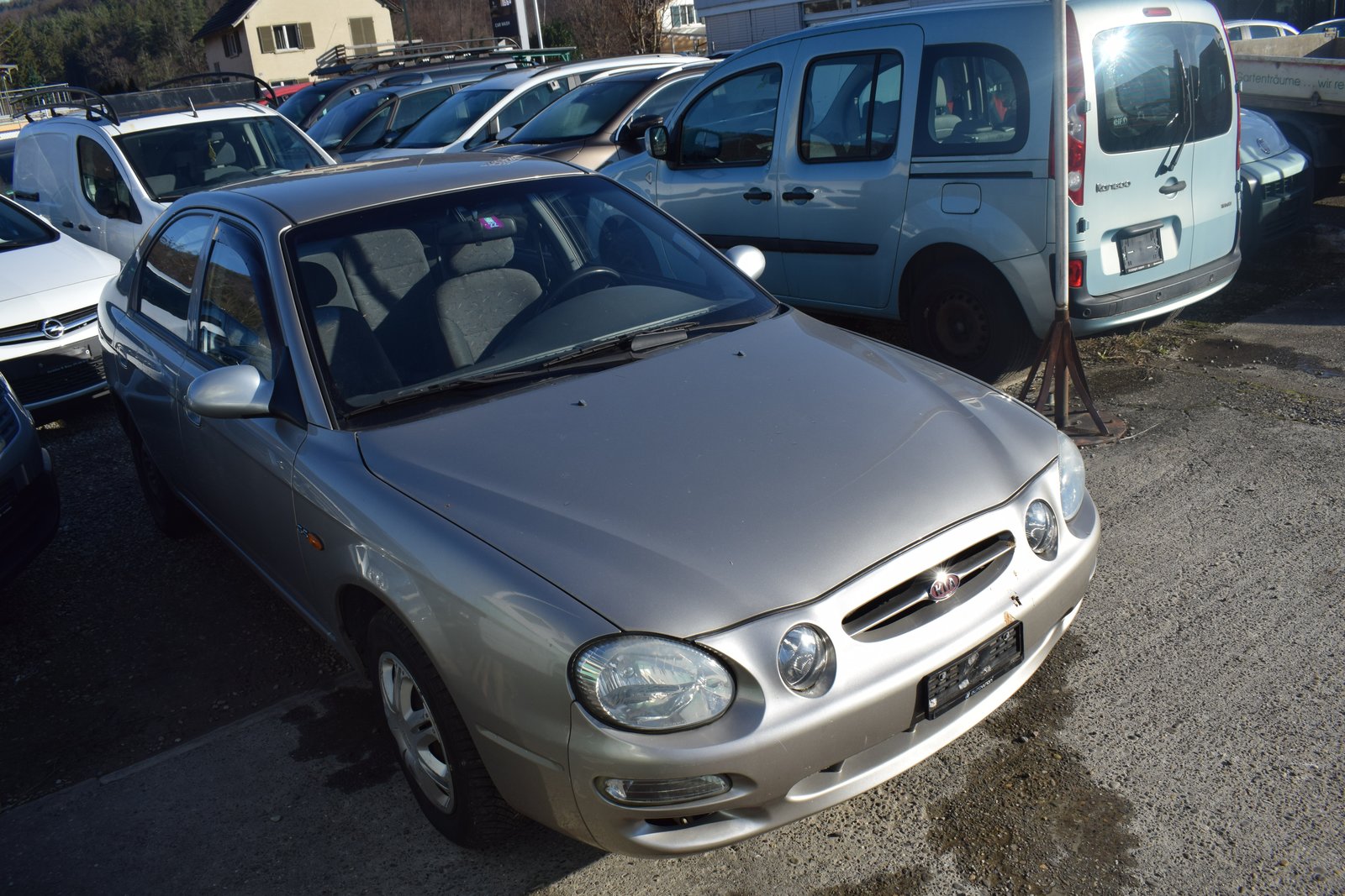 KIA Shuma 1.8 GS, Benzin, Occasion / Gebraucht, Handschaltung - 3