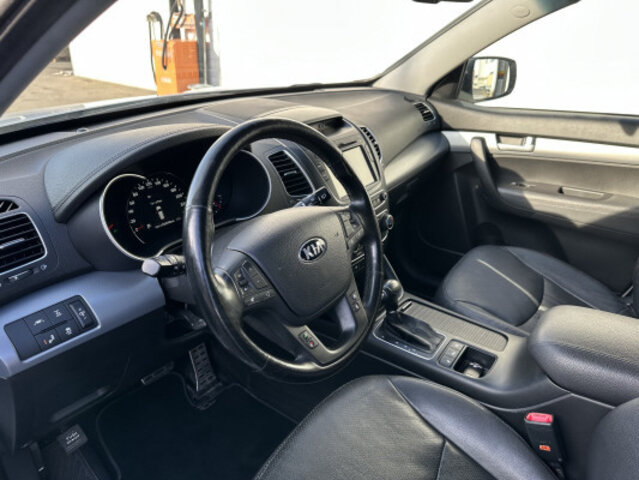 KIA Sorento 2.2 CRDI Style, Diesel, Occasion / Gebraucht, Automatik - 6
