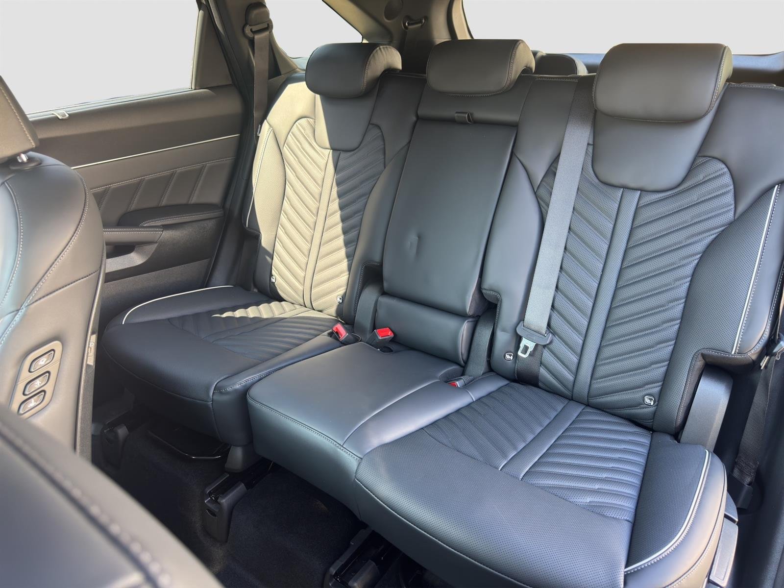 KIA Sorento 2.2 SmartD Style 7P, Diesel, Neuwagen, Automatik - 6