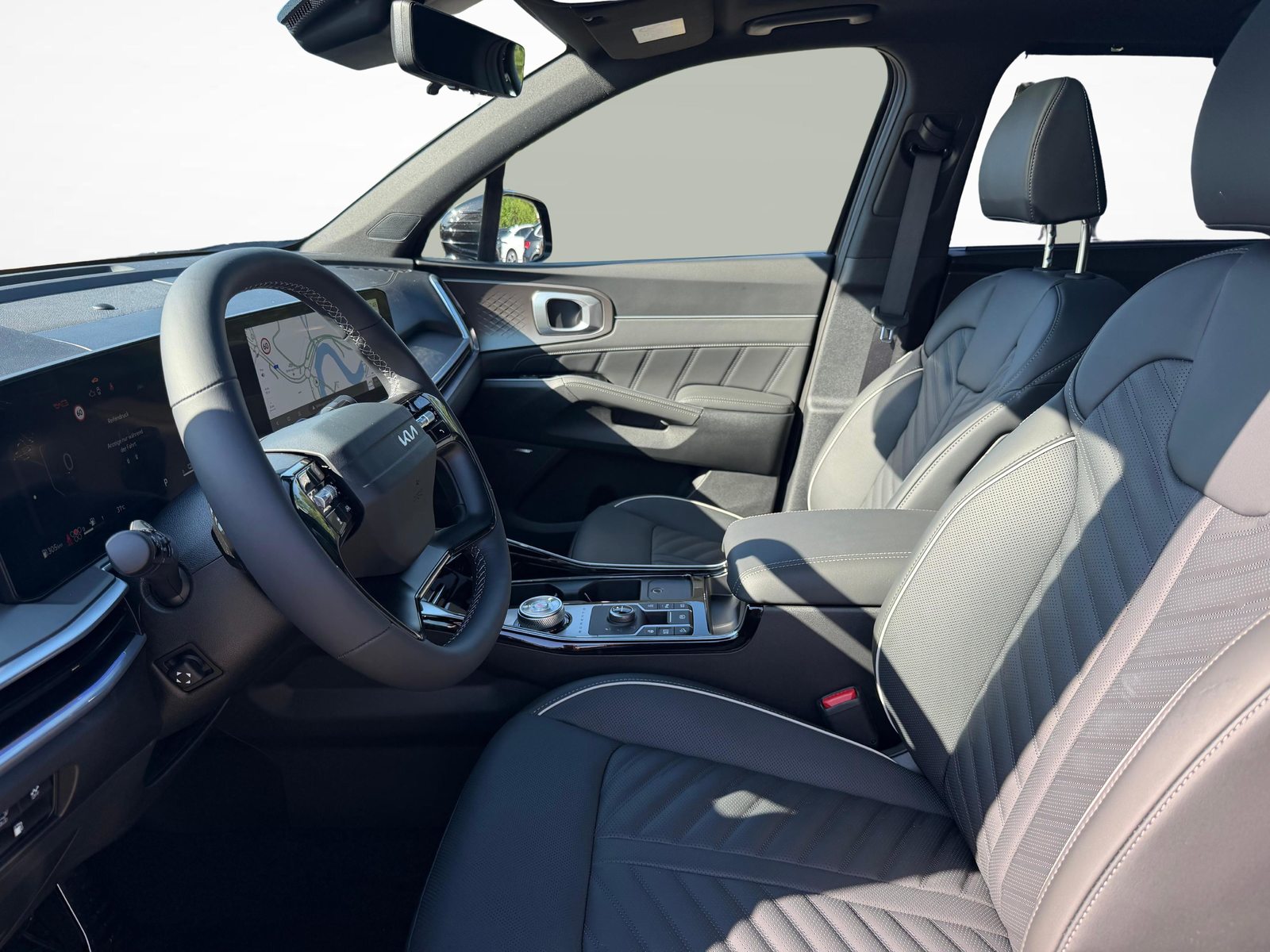 KIA Sorento 1.6 T-GDi Plug-in Hybrid Style 7P, Plug-in-Hybrid Petrol/Electric, New car, Automatic - 2
