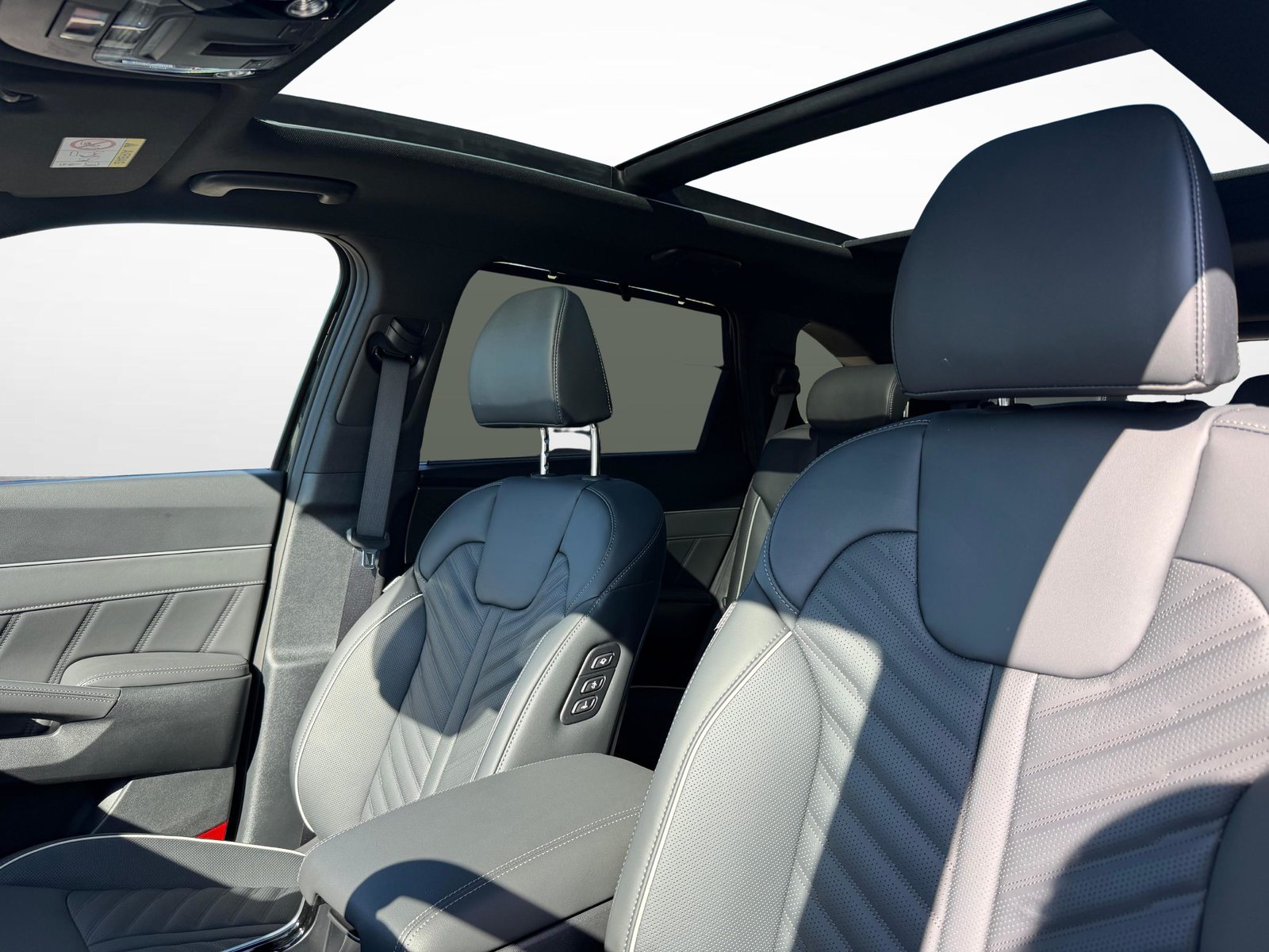 KIA Sorento 1.6 T-GDi Plug-in Hybrid Style 7P, Plug-in-Hybrid Petrol/Electric, New car, Automatic - 3