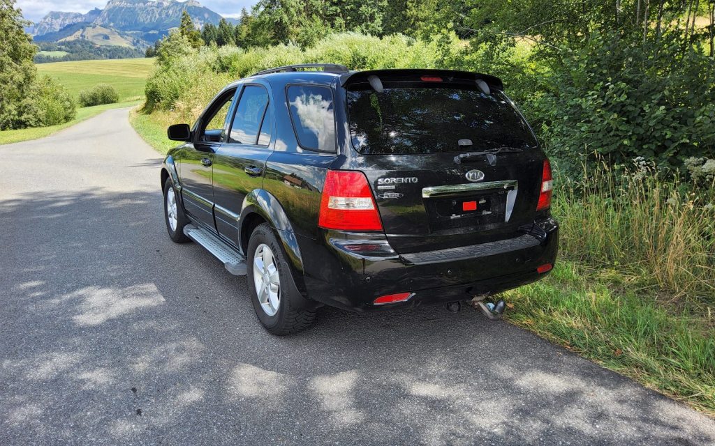 KIA SORENTO 2.5 CRDi VGT Style, Diesel, Occasion / Gebraucht, Automatik - 2