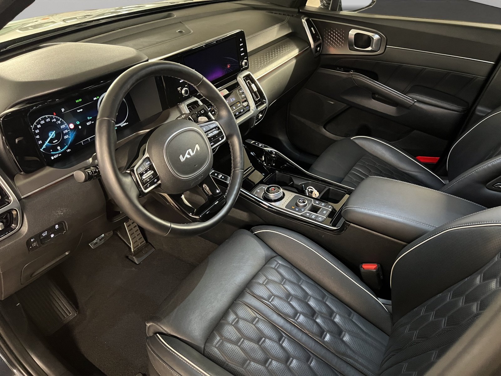 KIA Sorento 1.6 T Plug-in Hybrid Style, Plug-in-Hybrid Benzin/Elektro, Occasion / Gebraucht, Automatik - 6