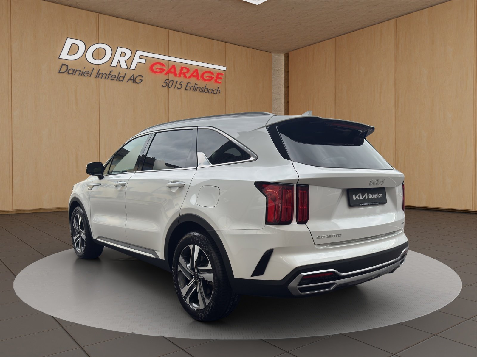 KIA Sorento 1.6 T-GDi Hybrid, Plug-in-Hybrid Benzin/Elektro, Occasion / Gebraucht, Automatik - 2