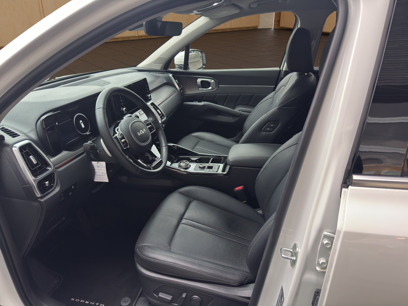 KIA Sorento 1.6 T-GDi Hybrid, Plug-in-Hybrid Benzin/Elektro, Occasion / Gebraucht, Automatik - 7