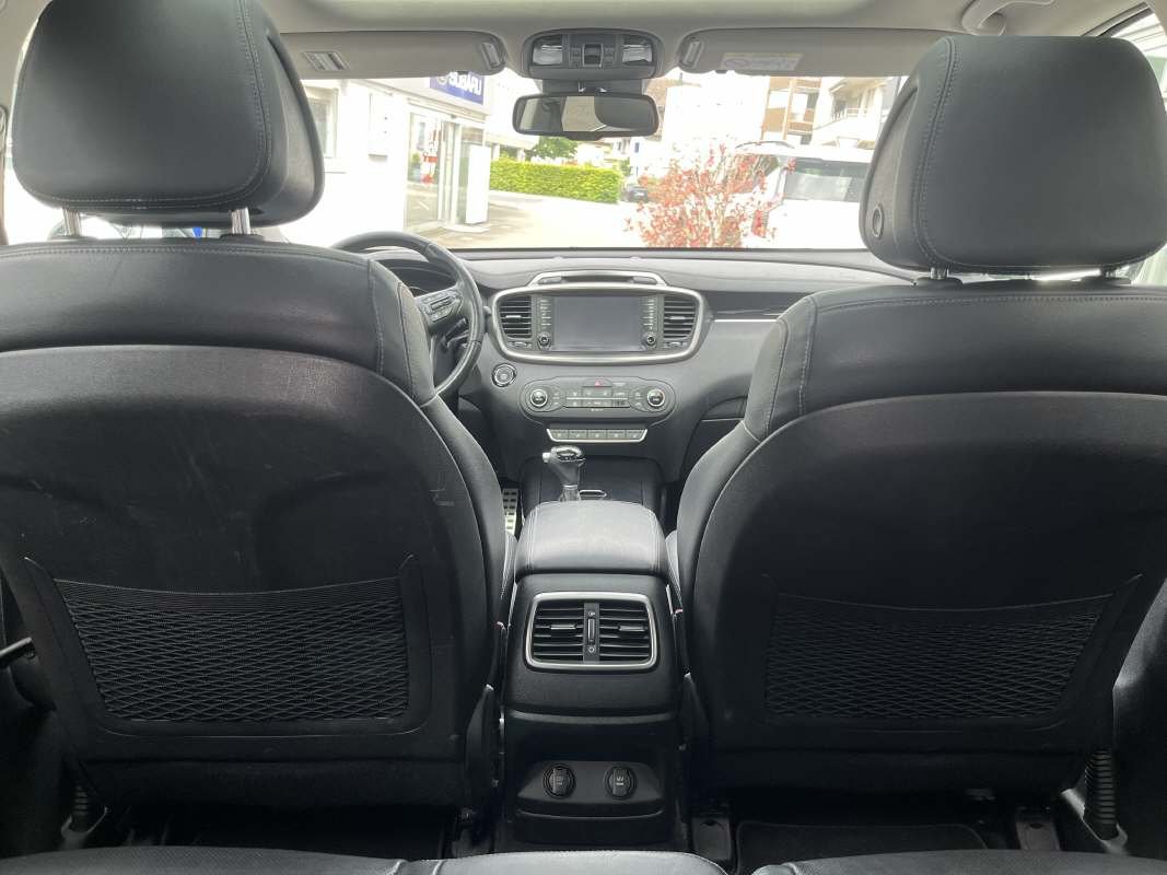 KIA Sorento 2.2 CRDi Style 7P, Diesel, Occasion / Gebraucht, Automatik - 6