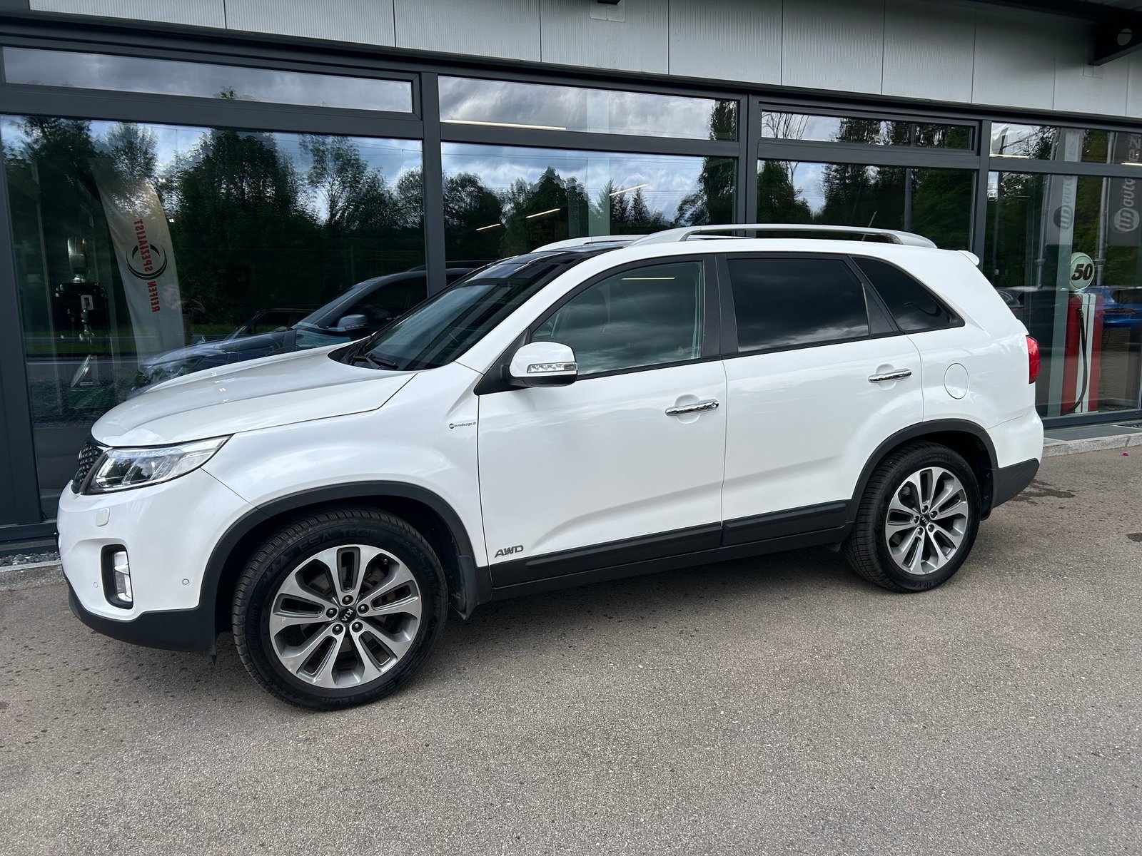 KIA Sorento 2.2 CRDI Style Automatic, Diesel, Occasion / Utilisé, Automatique - 4