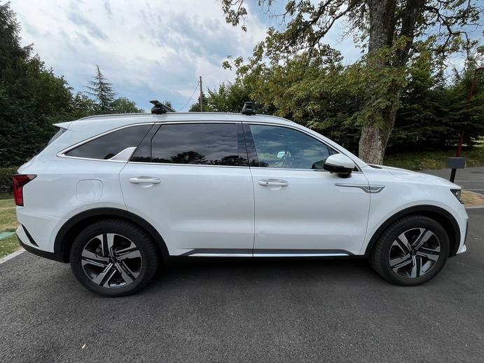 KIA Sorento 1.6 T-GDi Plug-in Hybrid 7P, Full-Hybrid Petrol/Electric, Second hand / Used, Automatic