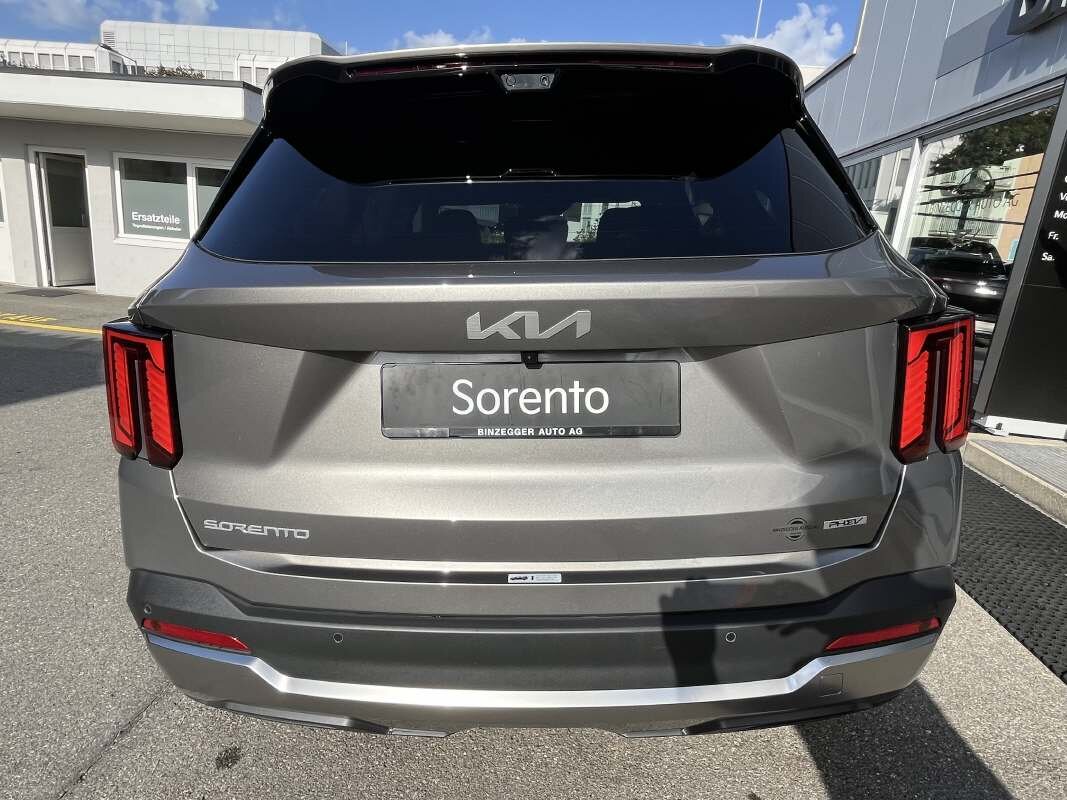 KIA Sorento 1.6 T-GDi Plug-in Hybrid Style, Plug-in-Hybrid Petrol/Electric, Second hand / Used, Automatic - 4