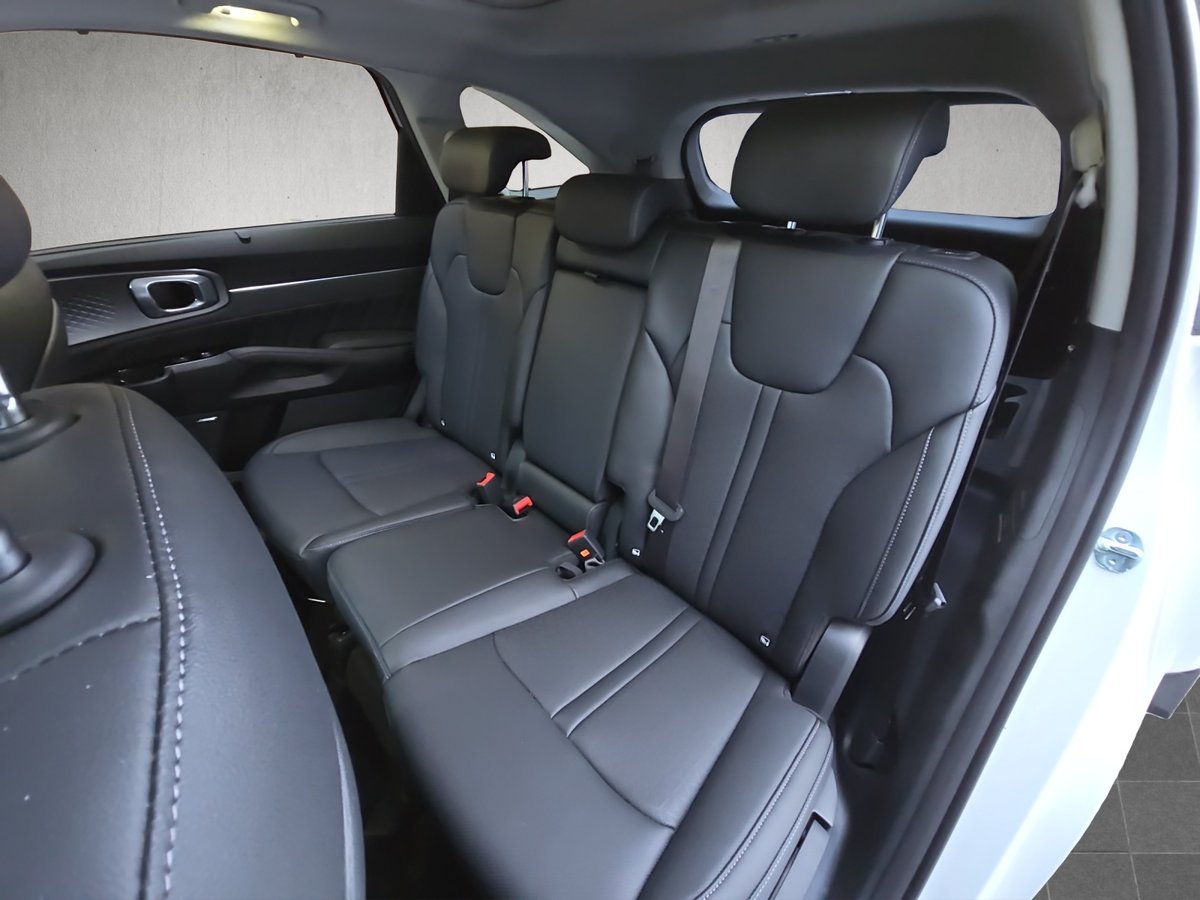 KIA Sorento 2.2 CRDI 7P. DCT Style, Diesel, Vorführwagen, Automatik - 6