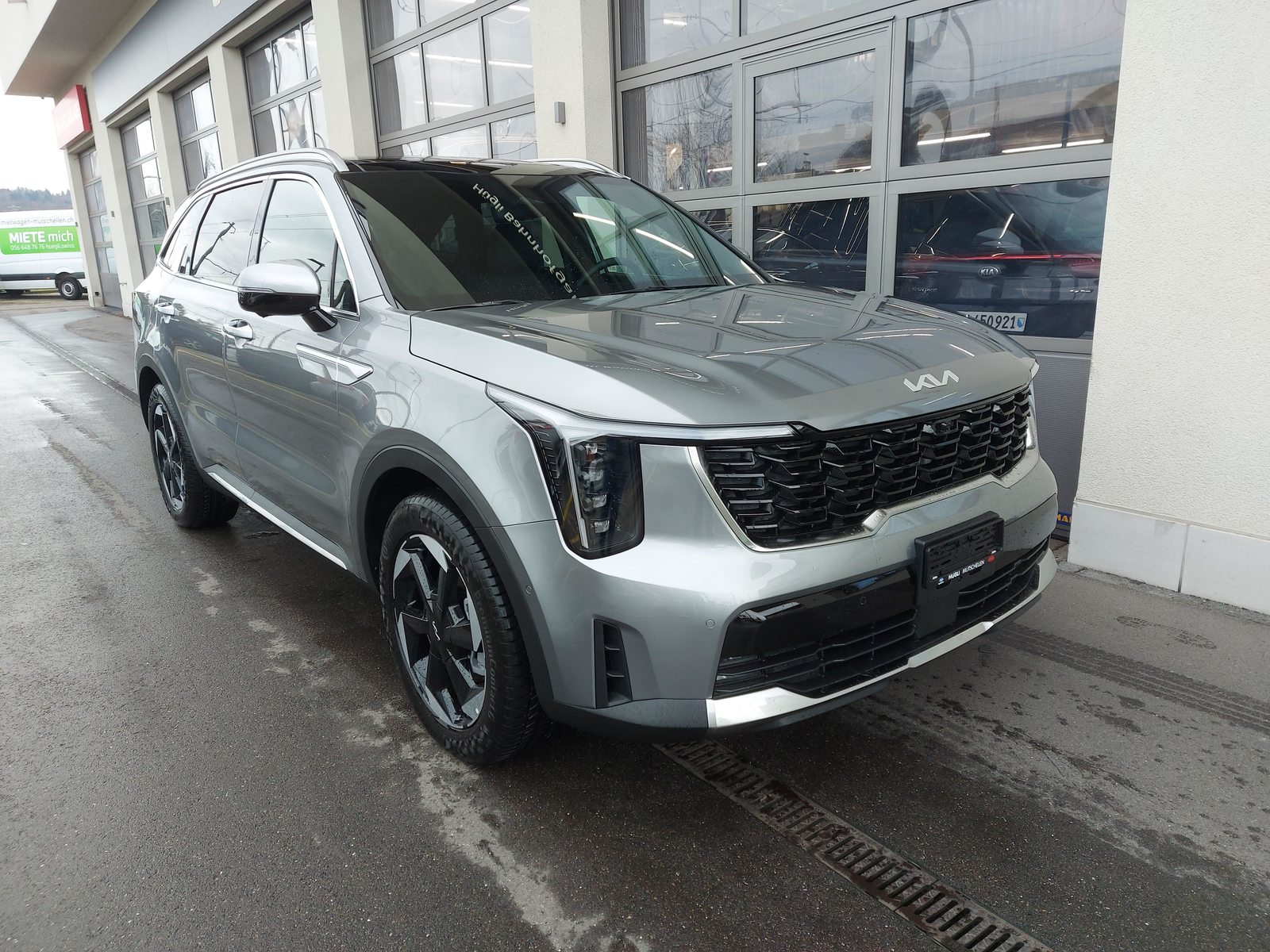 KIA Sorento 1.6 T-GDi Plug-in Hybrid Style 7P, Plug-in-Hybrid Benzin/Elektro, Neuwagen, Automat - 7