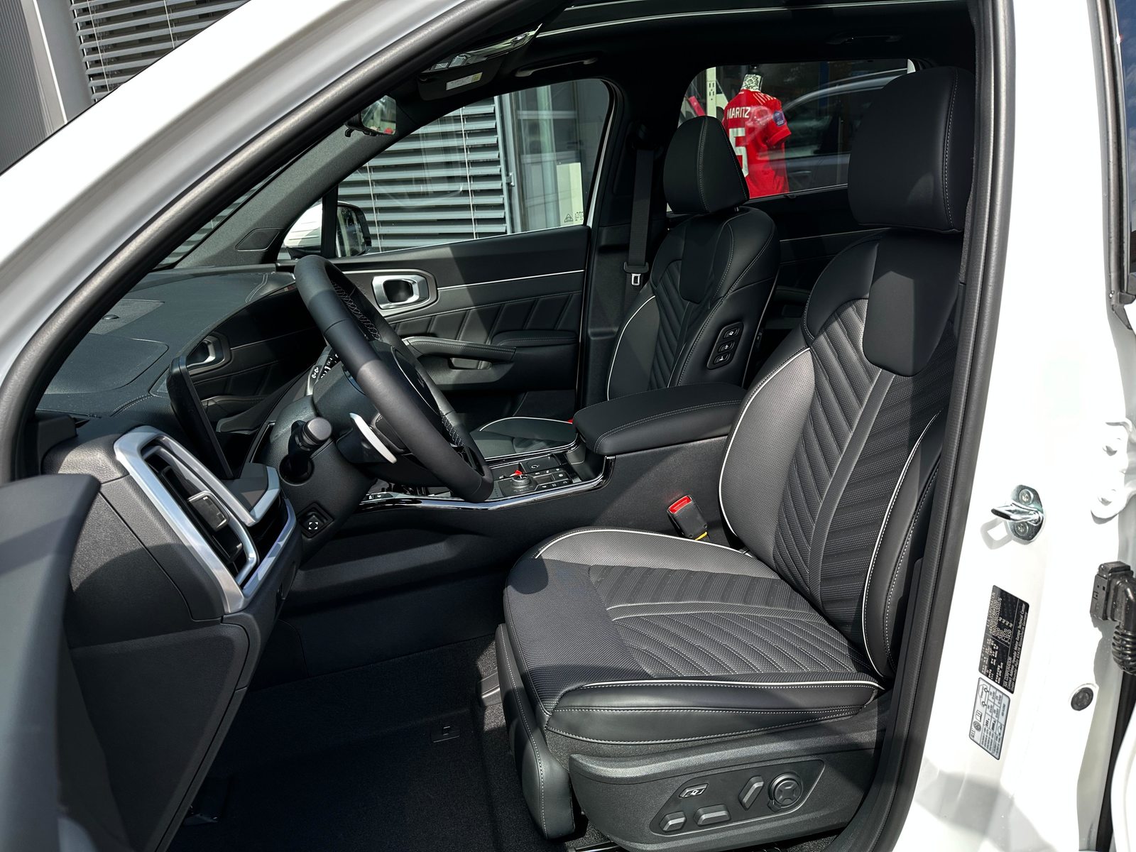 KIA Sorento 2.2 SmartD Style 7P, Diesel, Auto nuove, Automatico - 3