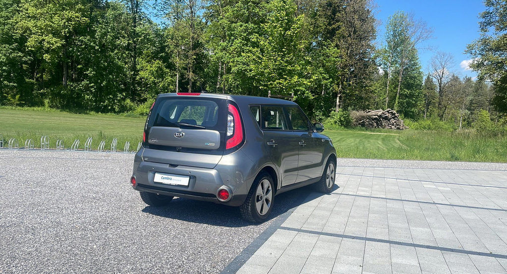 KIA Soul 1.6 GDI Trend, Benzin, Occasion / Gebraucht, Handschaltung - 2
