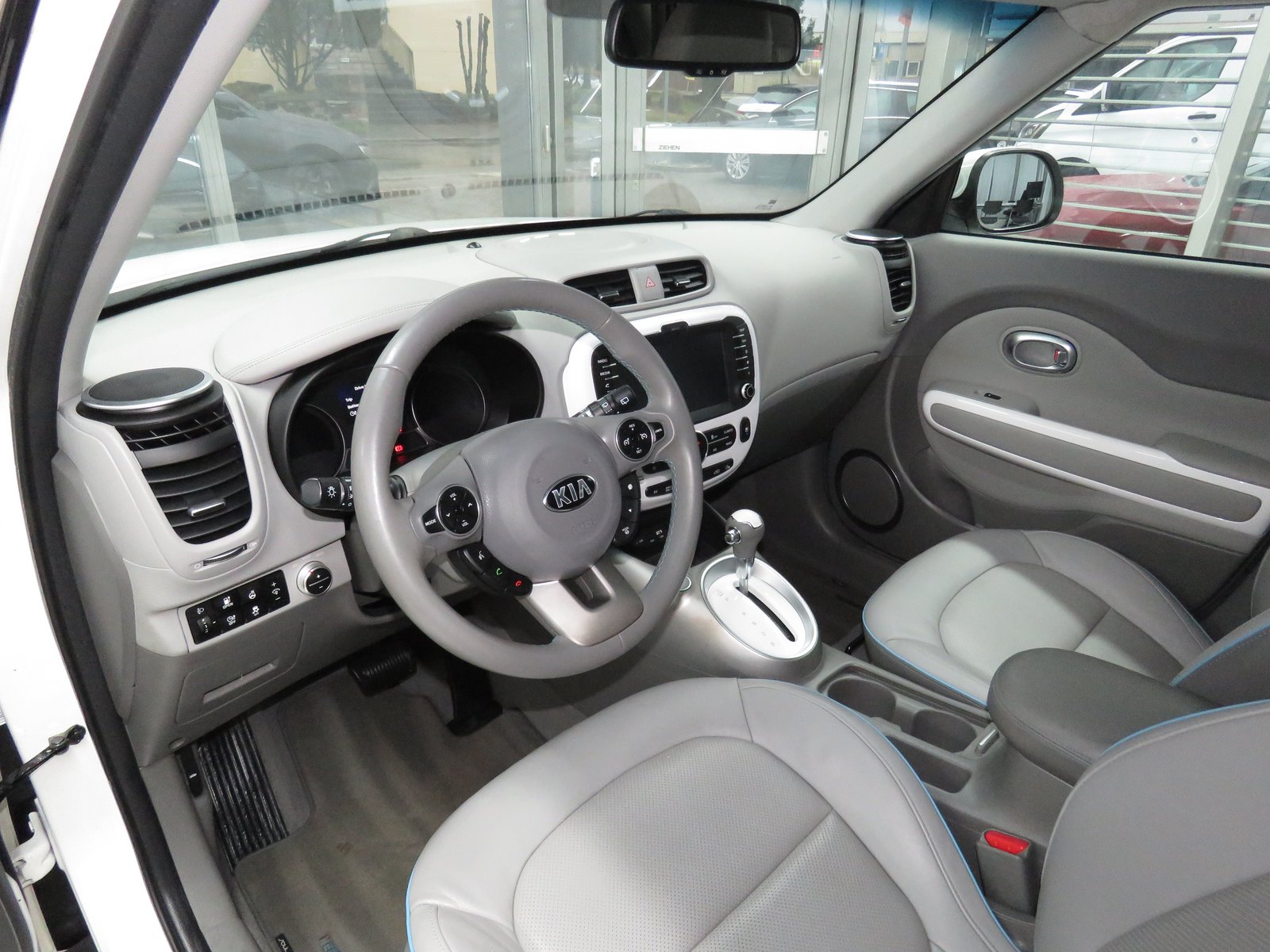 KIA Soul EV Style, Elektro, Occasion / Gebraucht, Automatik - 7