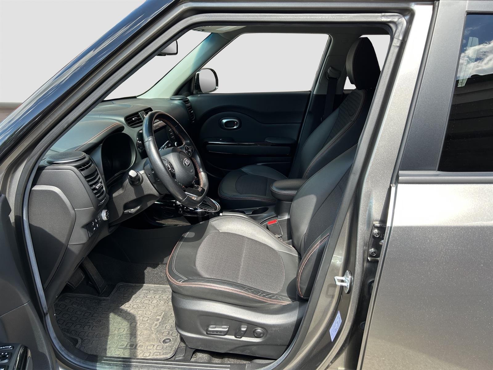KIA Soul 1.6 T-GDi GT, Petrol, Second hand / Used, Automatic - 7