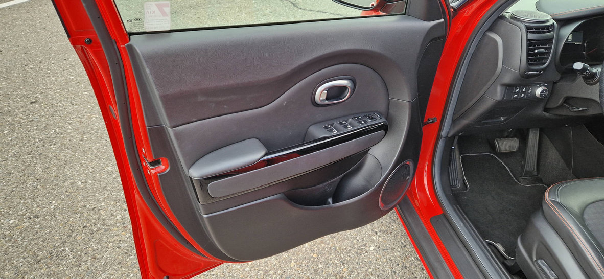 KIA Soul 1.6 T-GDi GT, Petrol, Second hand / Used, Automatic - 3