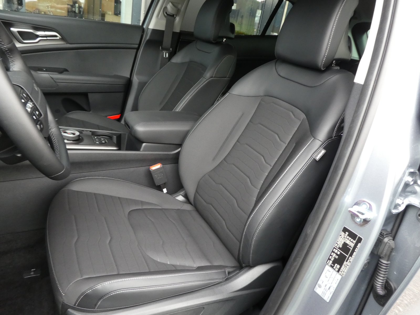 KIA Sportage 1.6T-GDi Style 4x4 7DCT, Benzin, Neuwagen, Automatik - 7