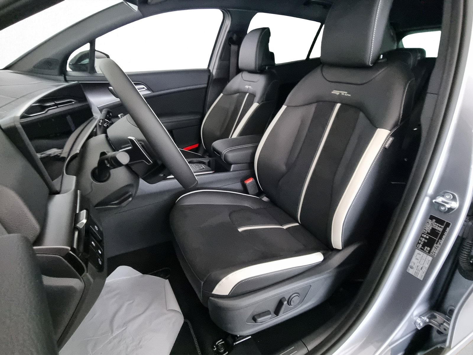 KIA Sportage 1.6 T-GDi PHEV AWD GT-Line, Plug-in-Hybrid Benzina/Elettrica, Automatico - 6