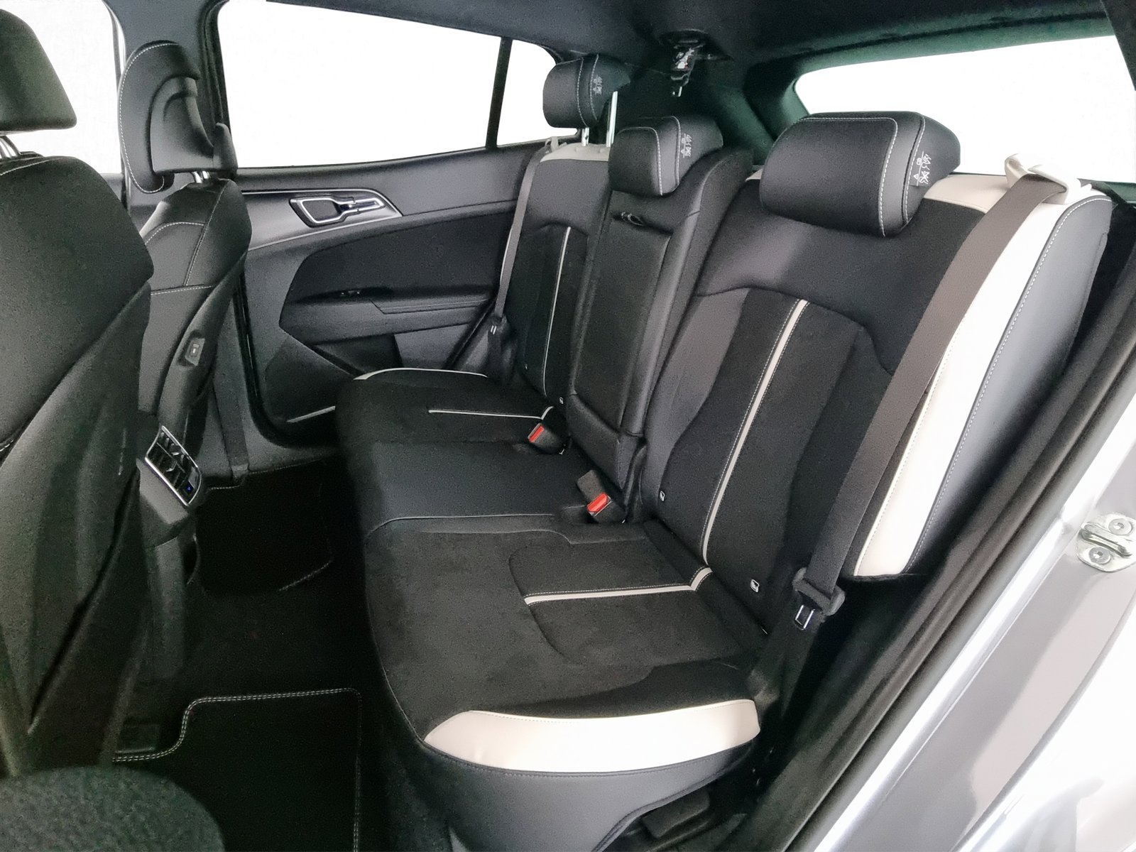 KIA Sportage 1.6 T-GDi PHEV AWD GT-Line, Plug-in-Hybrid Benzina/Elettrica, Automatico - 7