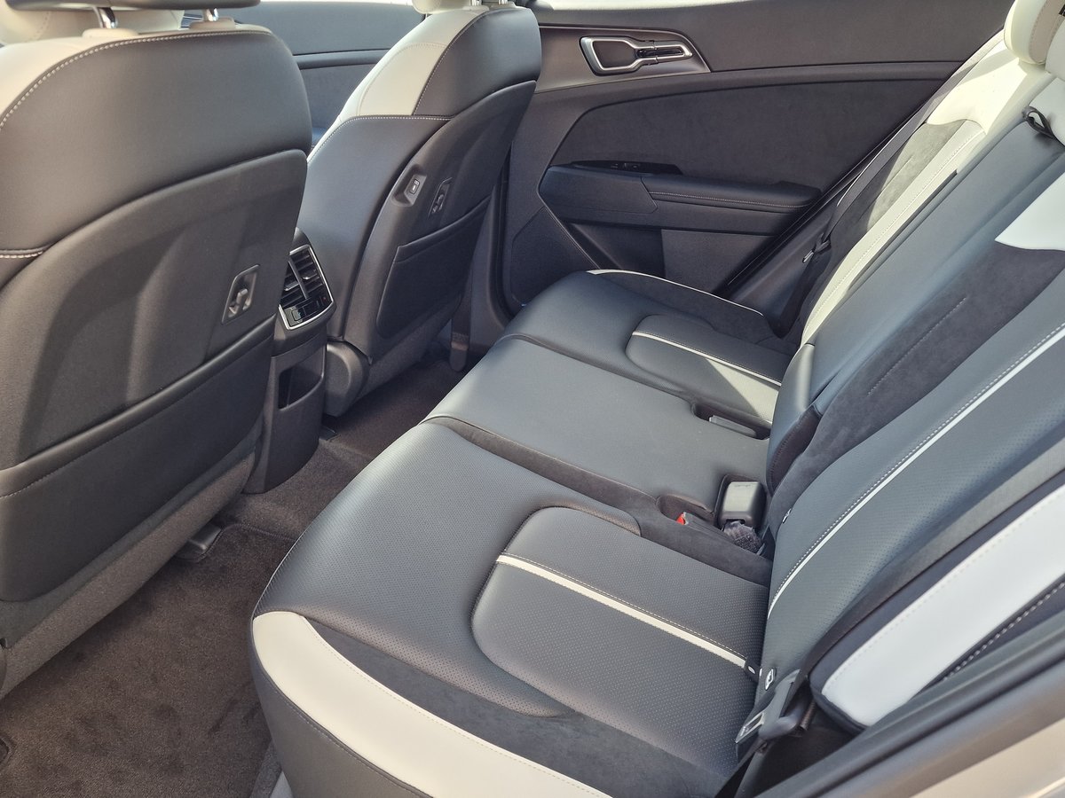 KIA Sportage 1.6T-GDi GT-Line 4x4, Essence, Voiture nouvelle, Automatique - 6