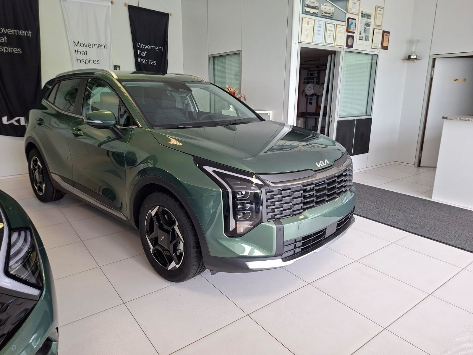KIA Sportage 1.6 T-GDi Power Edition, Benzina, Auto nuove, Automatico - 3