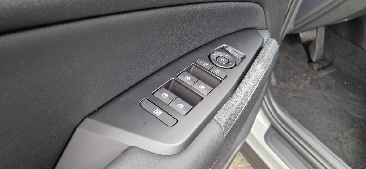 KIA Sportage 1.6 T-GDi Hybrid 4x4 Black Edition, Full-Hybrid Petrol/Electric, New car, Automatic - 4