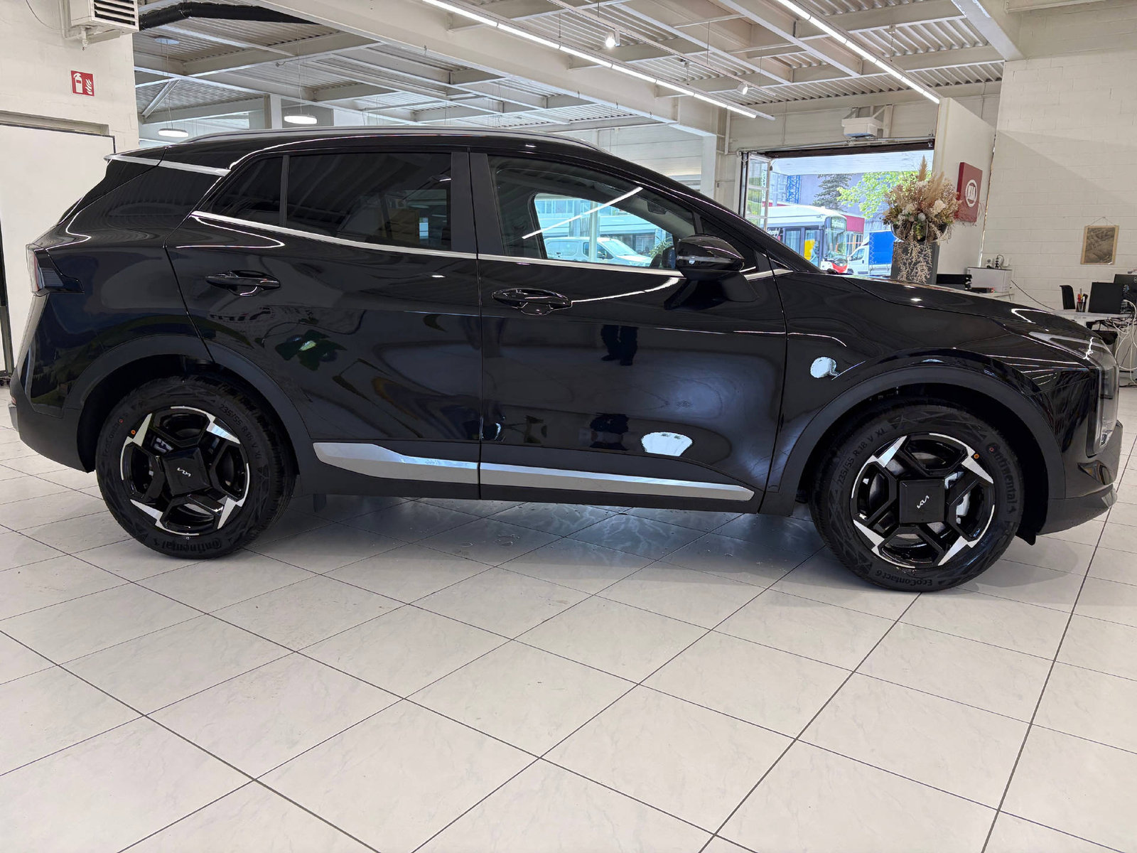 KIA Sportage 1.6 T-GDi Power Edition, Petrol, New car, Automatic - 4