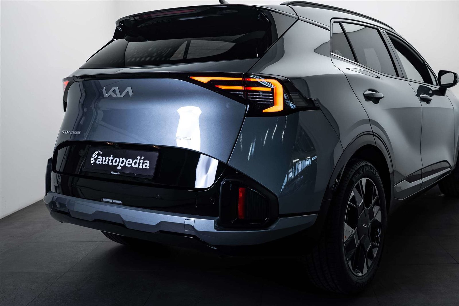 KIA Sportage 1.6T-GDi HEV NEW GT-Line 4x4 Automat, Full-Hybrid Petrol/Electric, New car, Automatic - 4