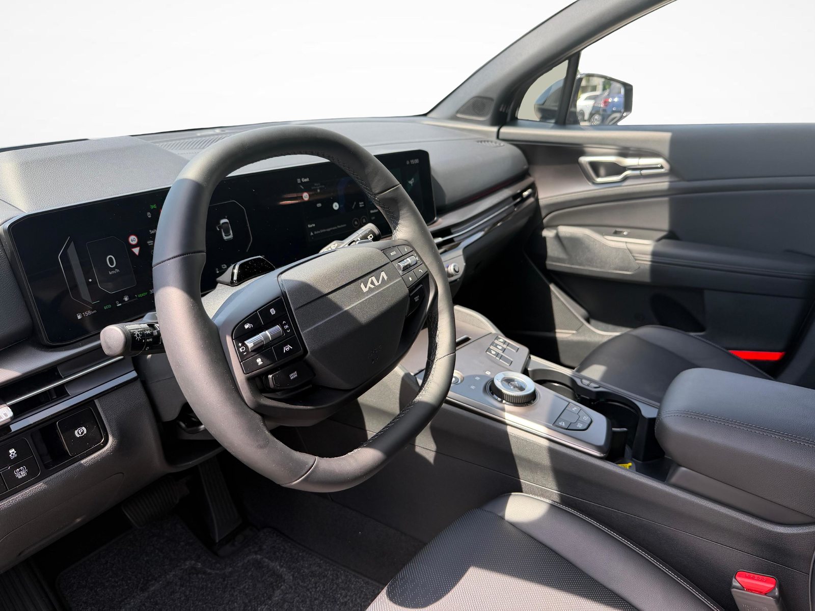 KIA Sportage 1.6 T-GDi Hybrid Black Edition, Full-Hybrid Petrol/Electric, New car, Automatic - 4