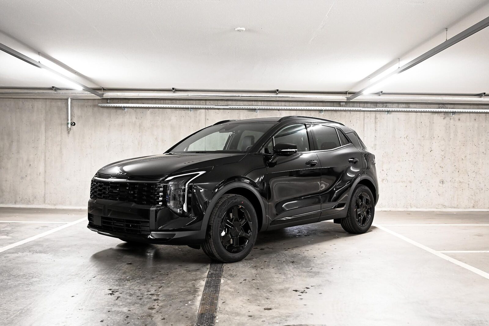KIA Sportage 1.6 T-GDi Hybrid Black Edition, Hybride Integrale Benzina/Elettrica, Auto nuove, Automatico - 2