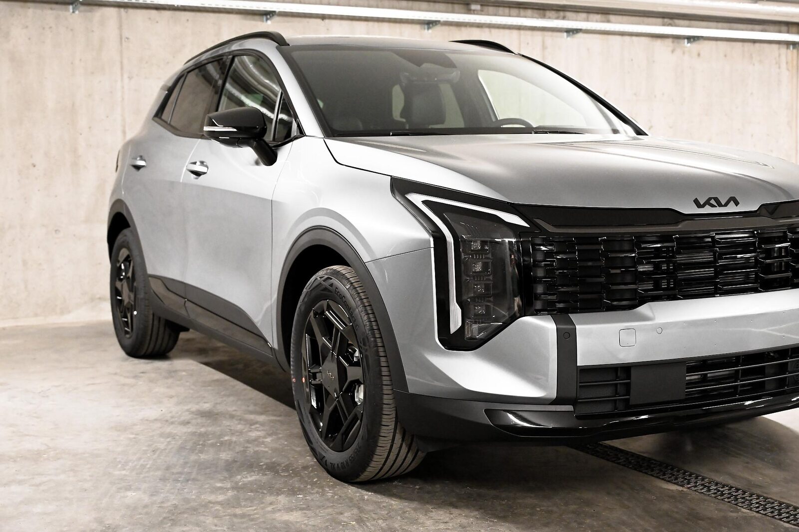 KIA Sportage 1.6 T-GDi Hybrid Black Edition, Hybride Integrale Benzina/Elettrica, Auto nuove, Automatico - 4